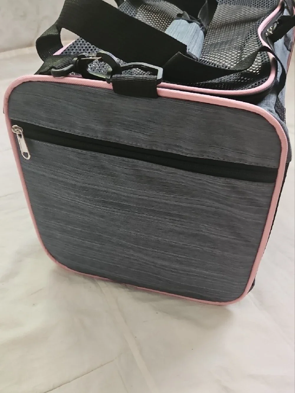 New Soft Mesh Pet Cat Small Dog Carrier with Pink Trim